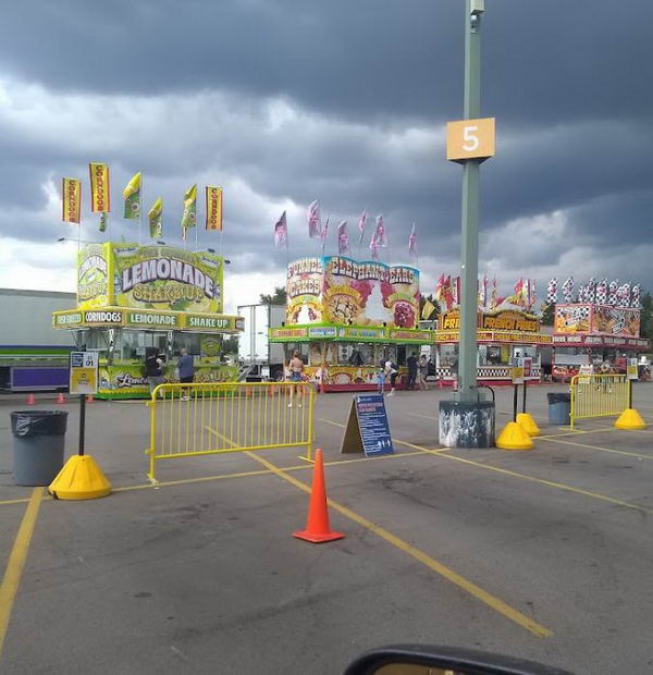 The Crossroads - Photo From Mall Website (newer photo)